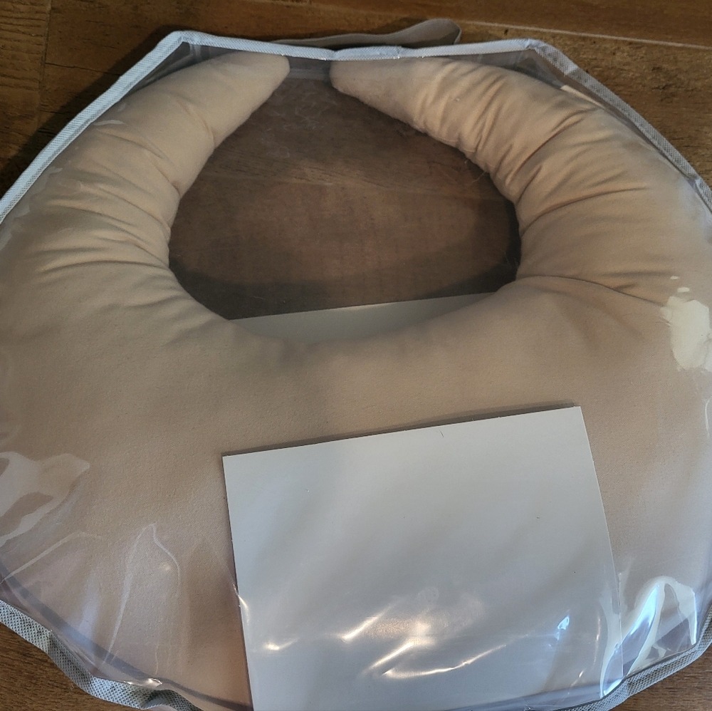 SnuggleMe Nursing Pillow - Picture 3 of 5